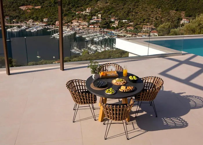 Villa Alexandra Lefkada City